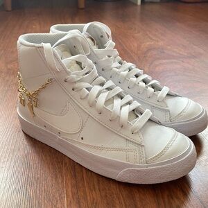 Nike White Blazer Mid 77 LX Lucky Charms